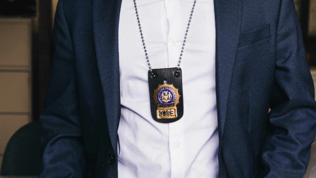 A Simple Detective Strategy That Will Help You Read The Bible Differently